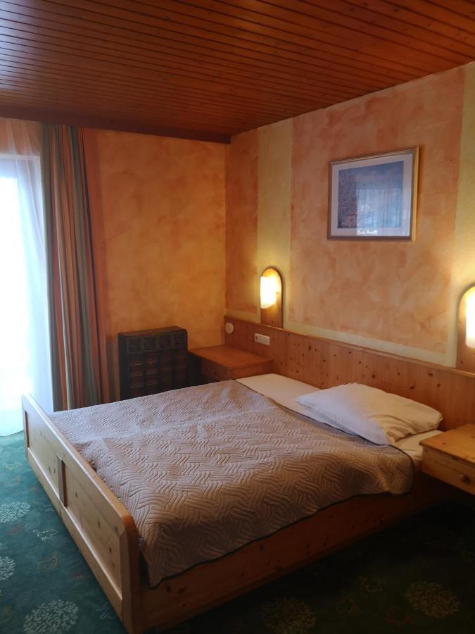 Hotel Wirt Z'Minsta Altmünster Exteriör bild